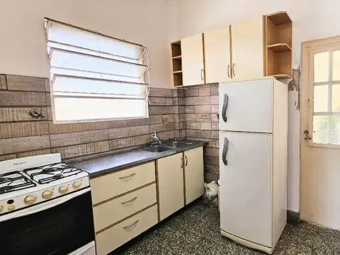 Depto Tipo Casa 3 ambientes con 1 baño