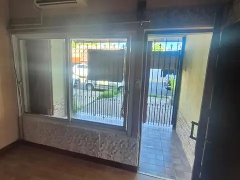 Casa en alquiler, casco urbano, Campana