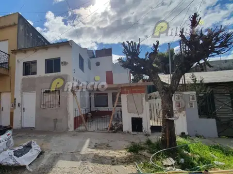 Depto Tipo Casa en Venta de 2 ambientes