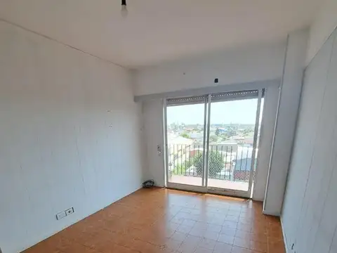 Av Pres Bartolome Mitre 2507 , Piso 6