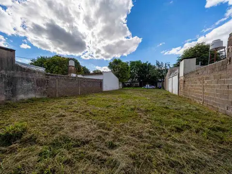 Terreno en Venta en Granadero Baigorria, USD 50.000