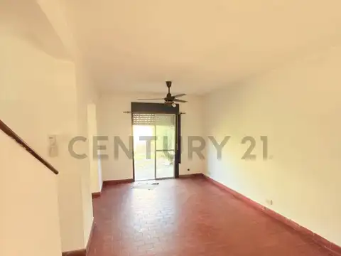 526 entre 13 y 14 100, Piso 0