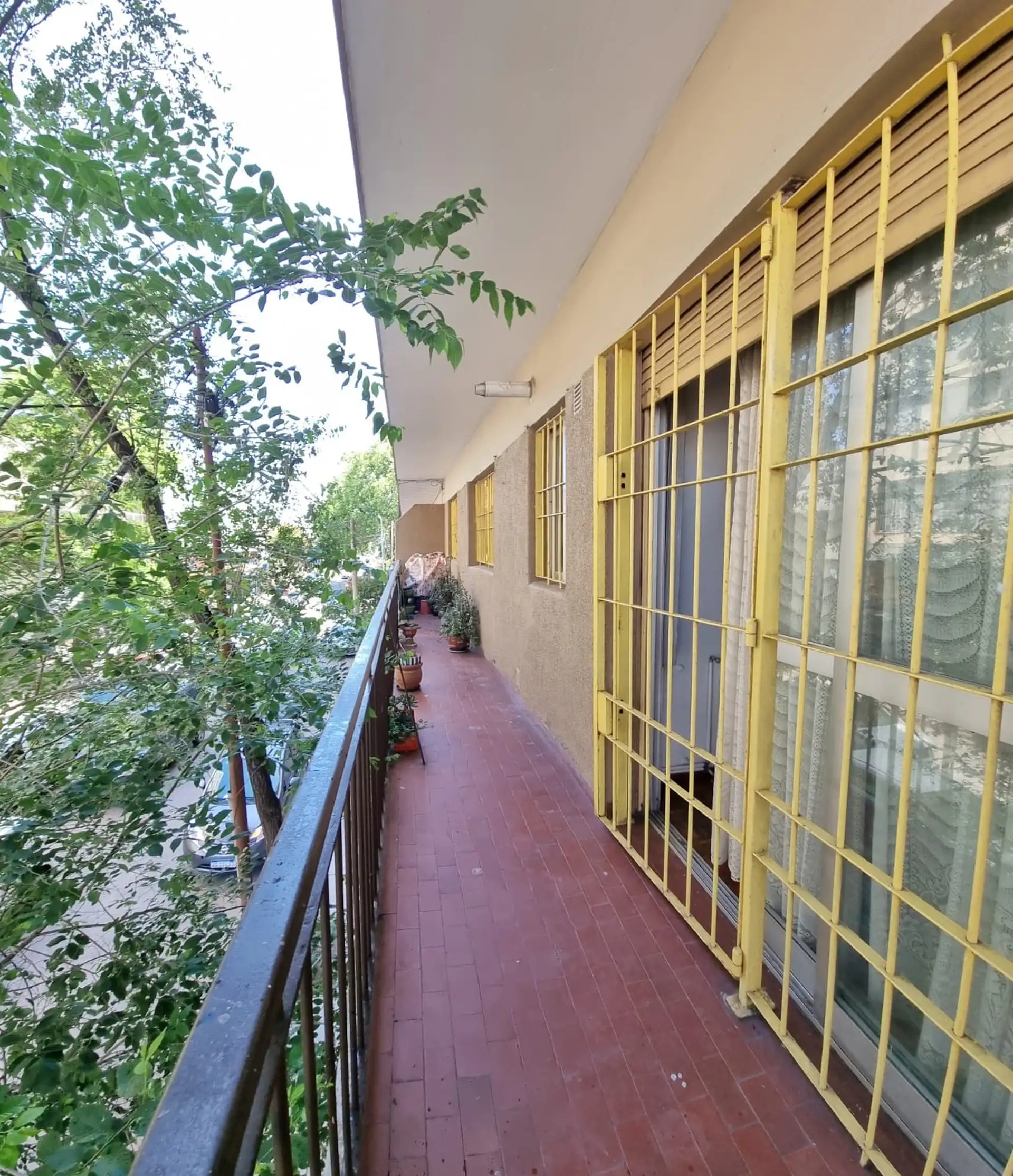 Depto 3 amb, 65m² con cochera - Salta y Av. Luro