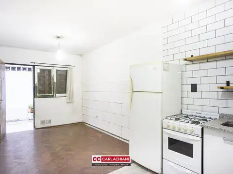 Depto Tipo Casa en Venta en Abasto, USD 42.000