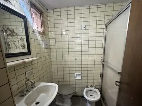 San Luis 725 , Piso 1