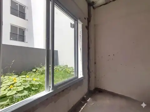 Departamento en Venta en Villa Luzuriaga, USD 120.000