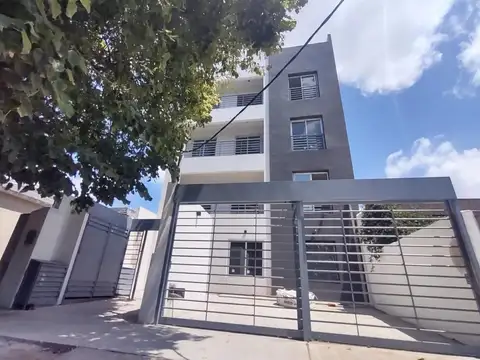 Depto 3 Amb PB A ESTRENAR con fondo propio Villa Luzuriaga