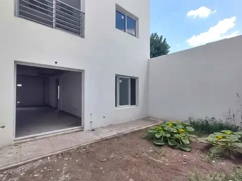 Ombú 31 , Piso P.B.