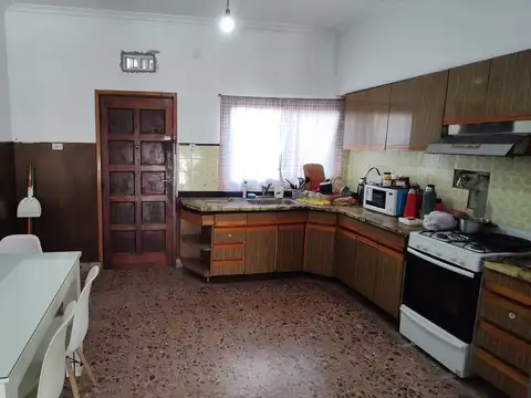 Depto Tipo Casa en Venta de 4 ambientes