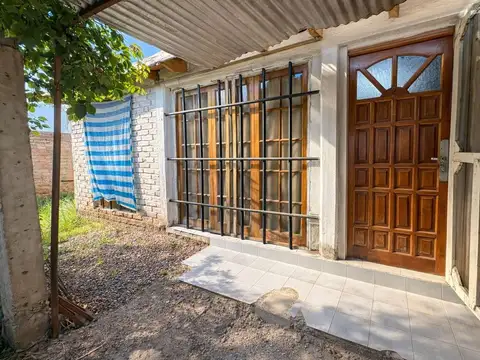 VENTA CASA INTERNA 2 DORMITORIOS EN MAIPU 