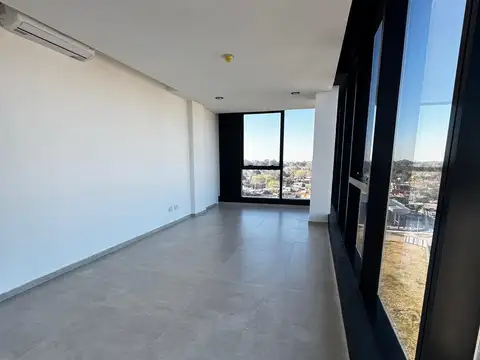 Oficina en Alquiler en Belen De Escobar, USD 600