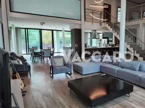 Casa en Venta de 4 dormitorios