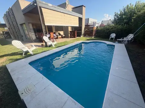 Casa en Alquiler de 3 dormitorios