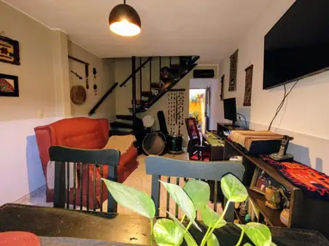 Depto Tipo Casa en Venta en Moron, USD 59.000