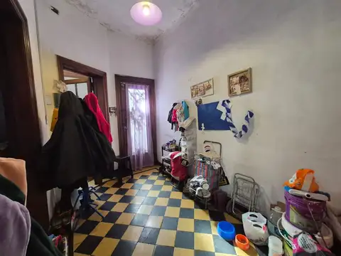 Depto Tipo Casa en Venta en Flores, USD 73.000