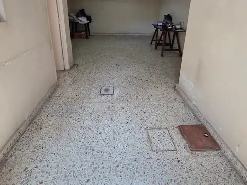 Departamento tipo casa en venta en Temperley