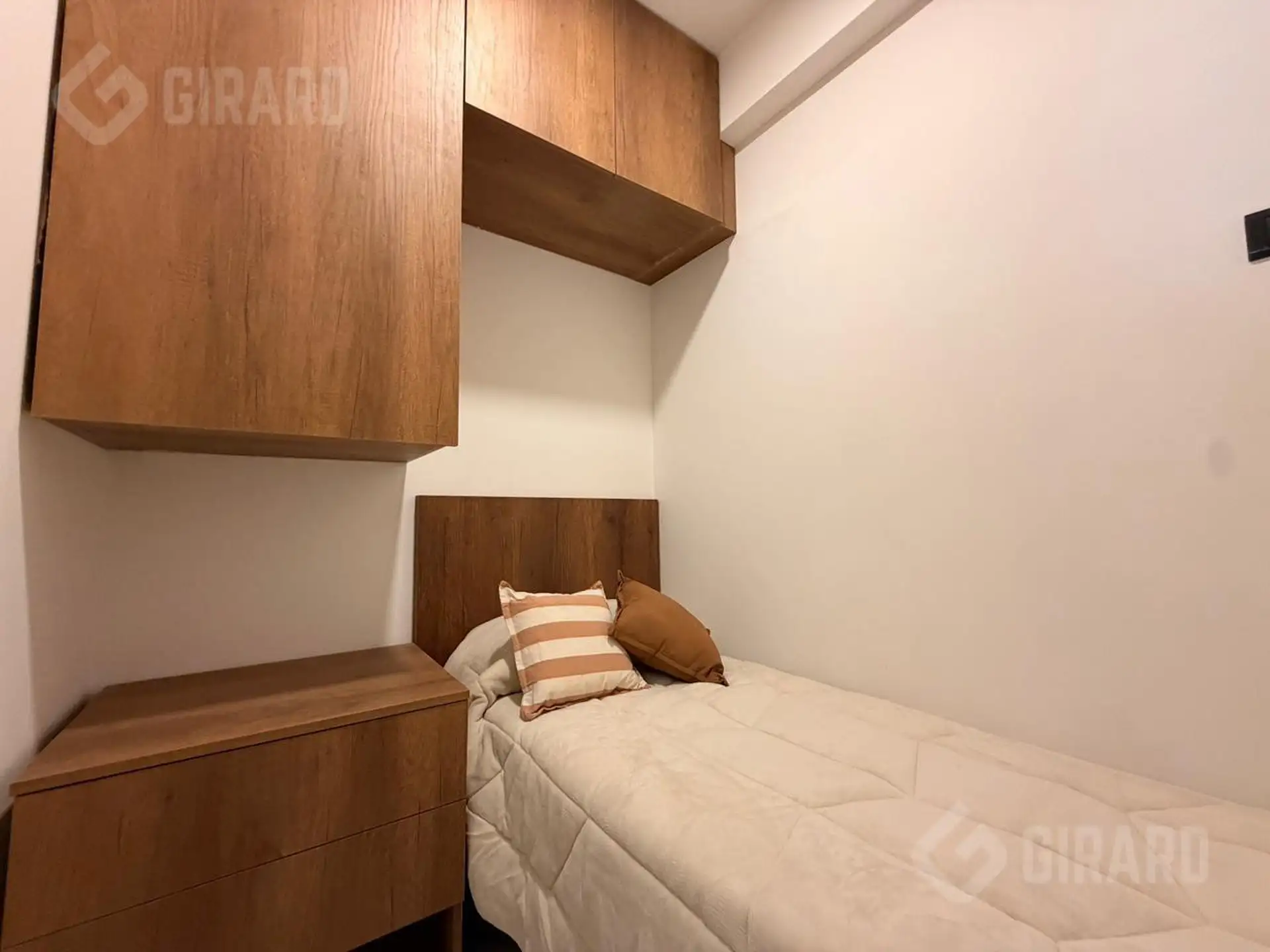 Depto 3 amb, 64m² con balcón — Plaza Colon