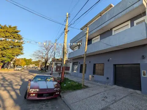 Departamento de 2 Ambientes Tuyuti al 1800 Lanus Oeste