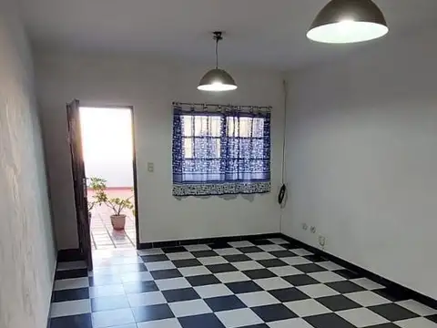 Alquiler Departamento 2 ambientes - Isidro Casanova