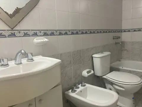 Departamento 3 ambientes con 1 baño
