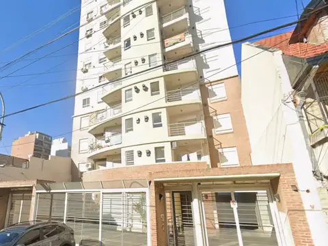 Dpto 3 amb alquiler c/balcón R. Esc. Centro Lanús