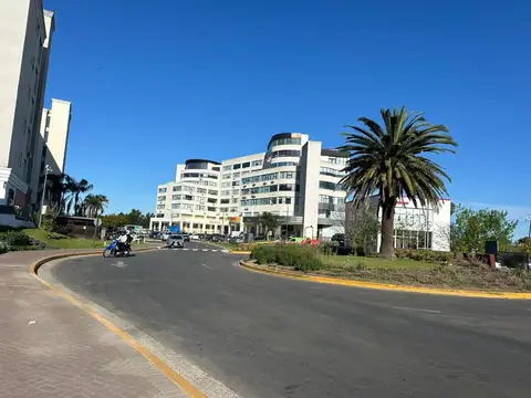 Avenida Del Puerto Jc433203215 200