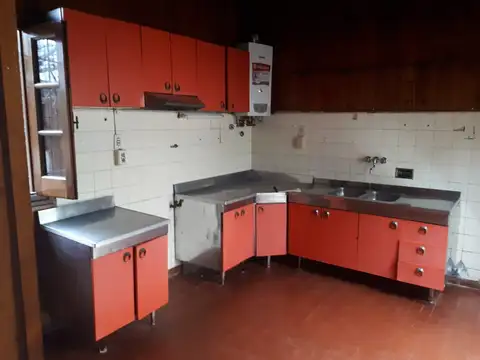 Casa en Alquiler al Oeste