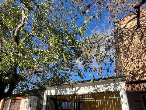 Casa - Alquiler - Argentina, Santa Fe - BELGRANO 4000