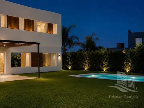 Casa en Venta en San Matias, USD 369.000