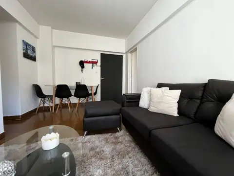Departamento en Venta en Chacarita, USD 114.900