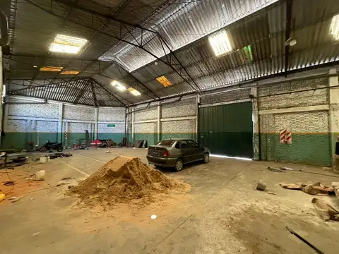 Galpón - Depósito de 600 m2 - Alquiler  - Quilmes Oeste.