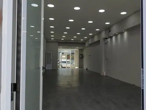Avda Bicentenario 1000