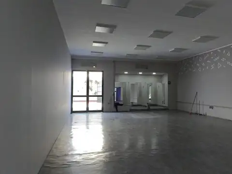 Avda Bicentenario 1000