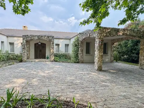 Casa en Alquiler Temporal de 4 dormitorios
