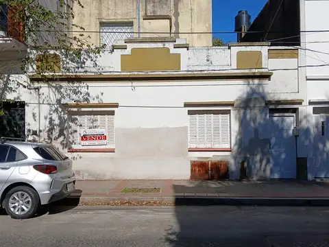 VENTA DE PH EN EL CENTRO DE BERNAL