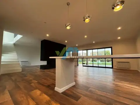 Casa en Venta 1 año