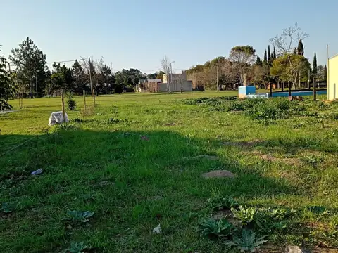 TERRENO EN BARRIO PRIVADO LOS NOGALES