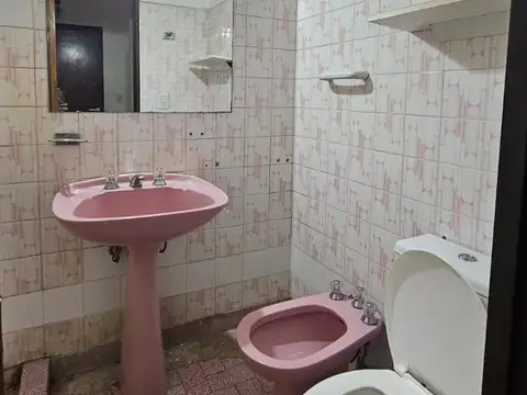 Depto Tipo Casa 2 ambientes con 1 baño