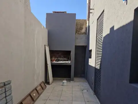 Casa en Venta en Alberdi, USD 108.000