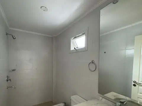 Venta depto 2 dormitorios con cochera .