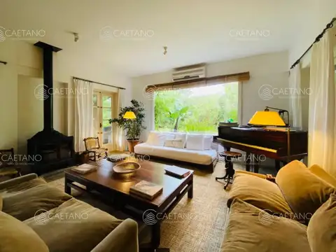 Casa en Venta en La Barra, USD 585.000