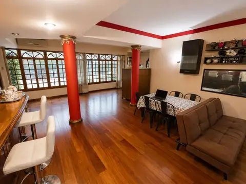 Casa en Venta de 5 dormitorios