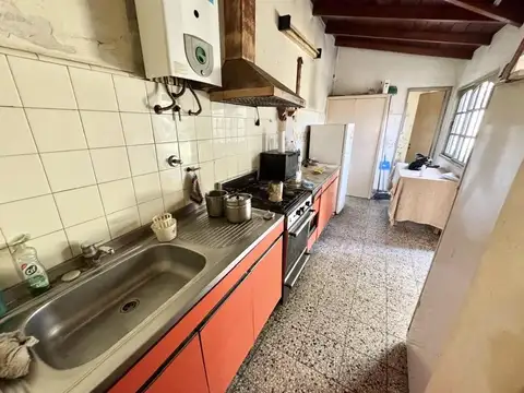 Teniente Rodolfo Zattino 2800