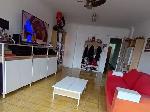 25 DE MAYO 1600, Piso 4