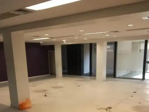 Oficina en alquiler - Baños - 708Mts2 - San Nicolás