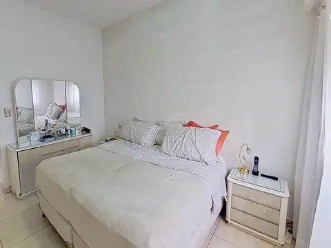 Depto Tipo Casa 4 ambientes con 2 baños