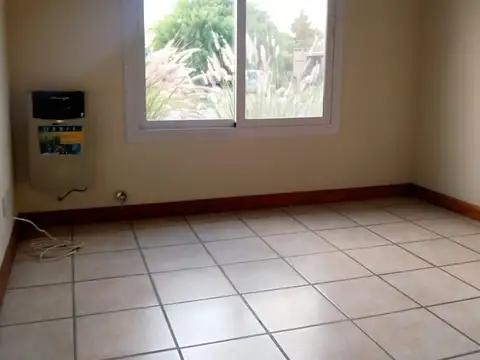 Casa en Alquiler en El Aljibe, $ 1.350.000