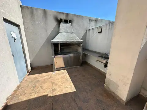 Sarmiento 3700, Piso 6