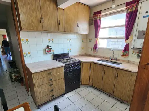 Avenida Bartolomé Mitre 1300