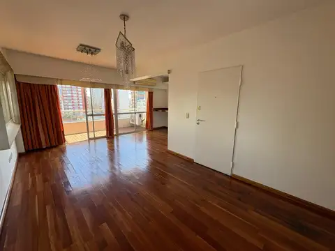 Departamento de 3 ambientes con cochera en venta